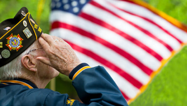 Free Cell Phones for Veterans: Benefits & Lifeline Eligibility